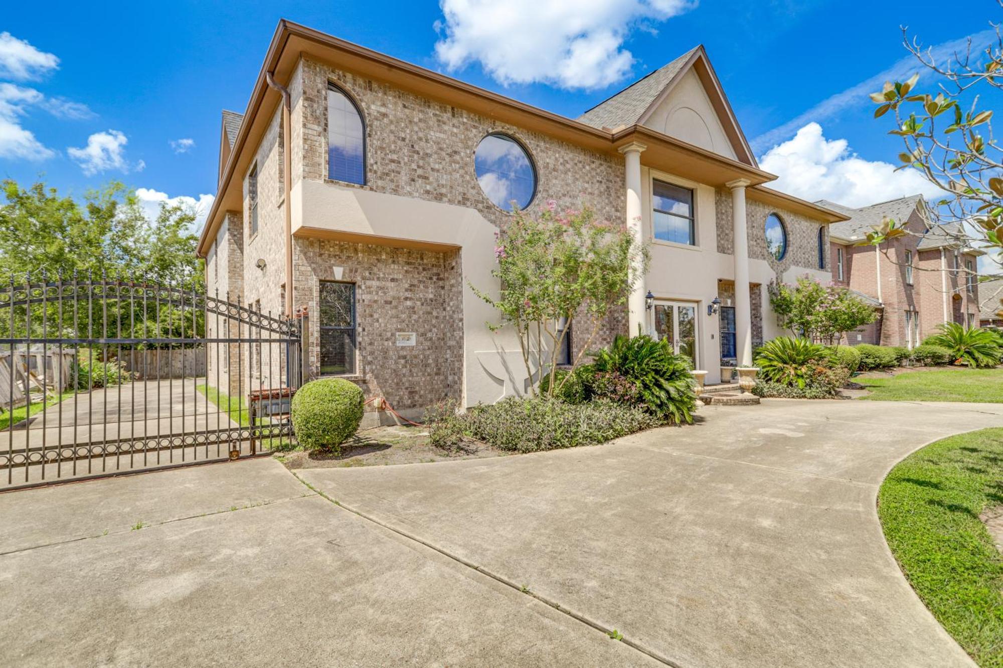 Elegant Houston Home With Gazebo And Game Room! Exterior foto